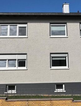 ? IK | Hauptstuhl - Stilvoll sanierte 5-Zimmer-Wohnung mit kleinem Studio und zwei Schlafzimmern im Obergeschoss - Hauptstuhl