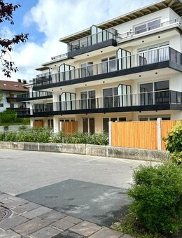 *** Provisionsfrei *** Traumhafte 2-Zimmer-Gartenwohnung mit herrlicher Süd-Terrasse in Traunstein - Traunstein