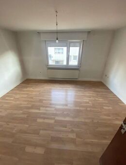 ?? Schöne 2-Zimmer-Wohnung mit Balkon - Plochingen