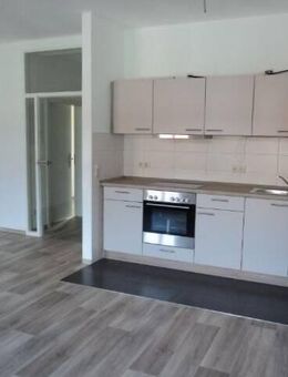 2-Zi.-Mietwohnung mit Einbauküche & Fahrstuhl -Meißen-Altstadt (3. OG) - MW2k/01/02 - Meißen