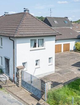 Sanierungsbedürftiges Einfamilienhaus in Königswinter-Heisterbacherrott! - Königswinter