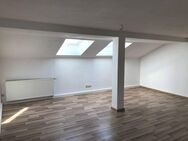Schöne, helle 3- Raum DG- Wohnung in Gera Debschwitz! - Gera