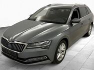 Skoda Superb, Style, Jahr 2022 - Großenkneten