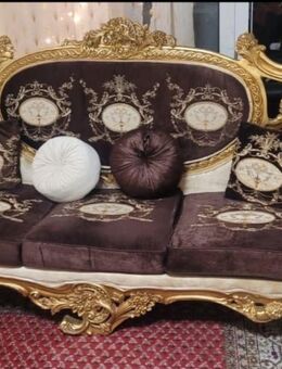 Neuwertige Designer-Couch im Barockstil – mit Rechnung! - Wiesbaden