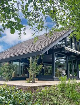 DAVINCI Wohnhaus mit Charakter in bester Wohnlage mit Doppelgarage auf tollem Grundstück - Weyerbusch