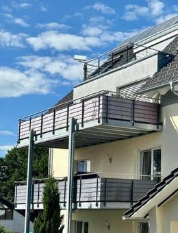 Energetisch und baubiologisch saniertes Dachgeschoss mit Seesicht und 2 Sonnenterrassen - Überlingen