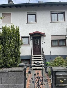 Rödermark - Breidert / Individuell ausgestattetes Reihenmittelhaus mit Terrasse und Balkon zu verkaufen ! - Rödermark