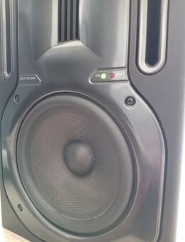 2 x Behringer Truth 83030A - Lauenburg (Elbe) Zentrum