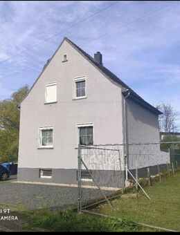 Ein- / Zweifamilienhaus zur individuellen Gestaltung mit großem Garten - Hückelhoven