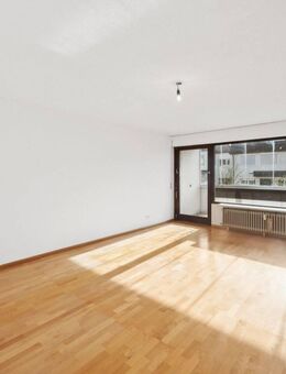 Frisch renovierte 3 Zimmer Wohnung, Hochparterre mit Balkon, EBK, Duplex Garage in beliebter Lage! - Wehr (Baden-Württemberg)