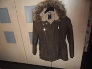 Top Jessica Jacke mit Pelz Gr 38 - Neunkirchen Zentrum