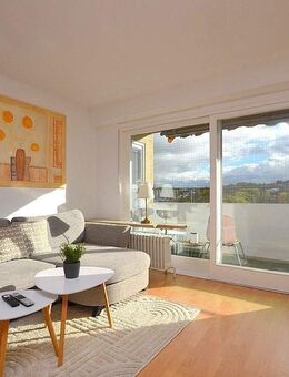 Freundlich möblierte 3-Zimmerwohnung in Würzburg/Lindleinsmühle mit Balkon - Würzburg