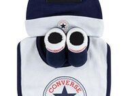 Converse Neugeborenen-Geschenkset CHUCK INFANT HAT BIB BOOTIE SET 3PC (3-tlg) für Babys