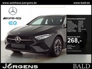 Mercedes A 180, Progressive MBUX Winter 17, Jahr 2023 - Hagen (Stadt der FernUniversität)