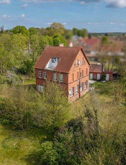 - ANGEBOTSVERFAHREN - Einzigartiges Einfamilienhaus mit Einliegerwohnung auf 2486 qm Grundstück - Milower Land