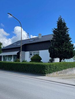 Attraktives Wohn- und Geschäftshaus mit großem Grundstück - Neuhausen (Eck)