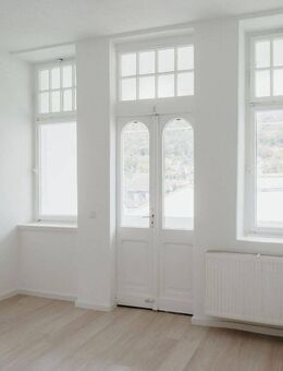Helle 4-Zimmer-Eigentumswohnung mit Balkon & Loggia in Werdohl - Werdohl