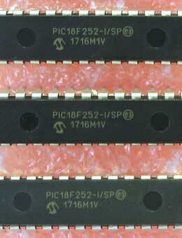 3 Stück - 8-bit Mikrocontroller / Microcontroller PIC18F252-I/SP - 1716M1V - Neu - Biebesheim (Rhein)