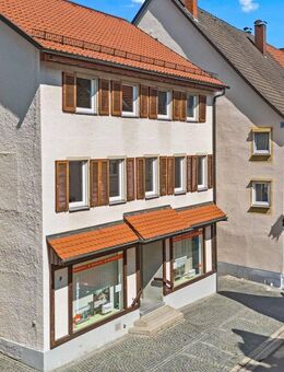 PROVISIONSFREI - Geräumiges Haus mit Ladenfläche, in der historischen Oberstadt Mühlheims - Mühlheim (Donau)