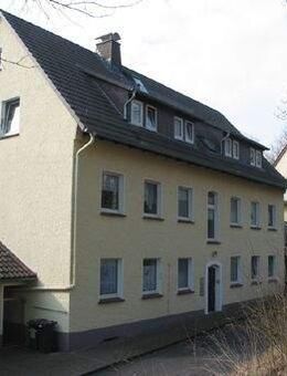 Renovierte 4-Zimmer-Wohnung in ruhiger Lage! - Uslar