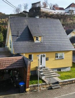 Gemütliches Einfamilienhaus mit viel Charme und großer Dachterrasse - Hettingen