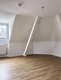 Geräumige WG-Wohnung mit Stil im Herzen der Stadt - Dortmund