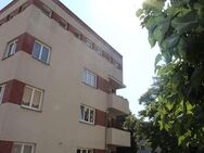 Frisch renoviert!!! 3-Raum Wohnung mit Balkon und Blick ins Grüne!!! - Altenburg