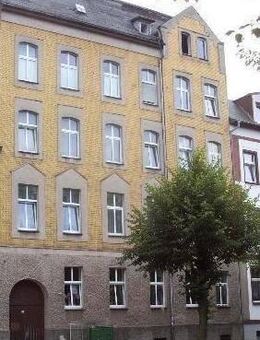 Kleine eigene Wohnung - Strausberg