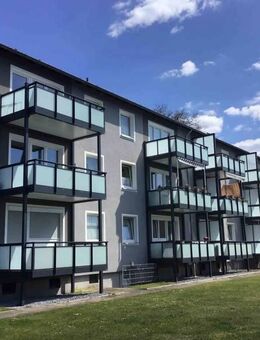Helle 2-Zimmer-Wohnung mit Balkon und Tageslichtbad - Bielefeld