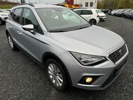 Seat Arona, 1.0 TSI Style PDChi Andoid-Auto Kurven Abbiegelicht Scheinwerfer Front, Jahr 2021 - Boxberg (Baden-Württemberg)