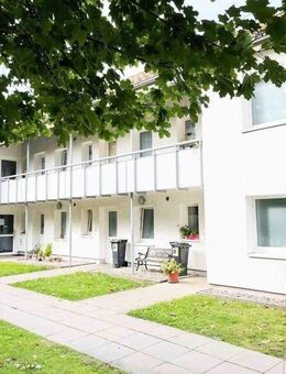 Schöne barrierearme 1-Zimmer-Wohnung mit Balkon für Senioren - Lauenburg (Elbe)