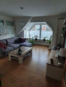 Schöne Oberwohnung in zentraler Lage - Leer (Ostfriesland)