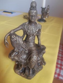 Chinesische Guan Yin Figur, alt - Ganderkesee