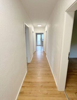 Moderne Eigentumswohnung zur Eigennutzung oder Kapitalanlage mit Balkon für Paare oder Familien - Meschede (Kreis- und Hochschulstadt)