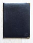 Leder Schreibmappe DIN A4 schwarz Metallecken goldfarben made in England Mappe 7,- in 24944