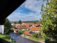 Gemütliche 2,5 Zimmer Dachgeschoss-Wohnung in zentraler Lage - Bad Endorf