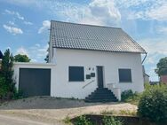 Entdecken Sie das Beste aus beiden Welten: Landleben und gute Infrastruktur im Wohnhaus in Madfeld - Brilon