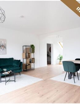 *Reserviert* Großzügige Eigentumswohnung mit Loggia und Aufzug - renoviert & bezugsfertig - Saarbrücken