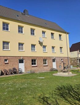 Mehrfamilienhaus in Stößen - Stößen