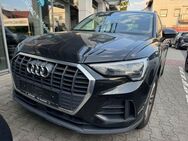 Audi Q3, 40 TDI quattro, Jahr 2021 - Frankfurt (Main)