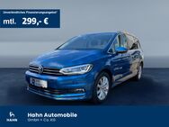 VW Touran, 1.5 TSI Highline, Jahr 2019 - Göppingen