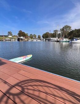LUXUS Hausboot - 3 Etagen - 100m² Wohnen + 120 m² SONNENTERRASSE - Kamin, Kino, komplett individuell - Neuenkirchen (Landkreis Vorpommern-Rügen)