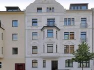 PROVISIONSFREI !! Altbauwohnung mit Blick auf den Kirchplatz in Düsseldorf zu vermieten - Düsseldorf