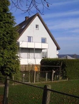 Im Grünen: 2-Zimmer-Dachgeschosswohnung - ideal für Singles - Bünde