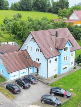Vermietetes Mehrfamilienhaus mit 4 Einheiten - attraktive Kapitalanlage auf großem Grundstück - Hohentengen