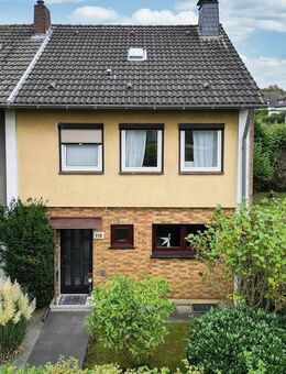 Reihenendhaus in Dortmund-Brackel Rund 100 qm Wfl. auf rund 430 qm Grund - Dortmund
