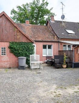 Schwarmstedt-Kernstadt - Älteres Einfamilienhaus mit großem Potential in bester Lage - Schwarmstedt