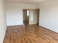 2-Raum-Wohnung mit Südbalkon, saniertes Bad! - Oschersleben (Bode)