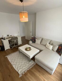 Renovierte 2 Zimmer Wohnung in Heckinghausen - Wuppertal