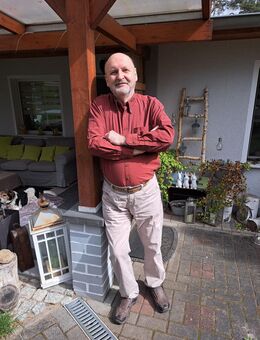 Kultivierter Senior, suche nette, fröhliche Frau. - Berlin